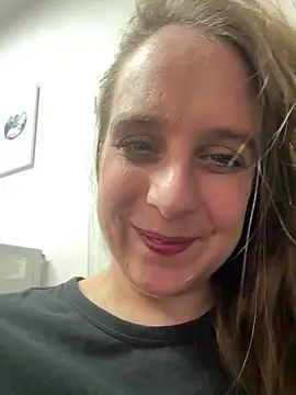 Chantalee's sex show image