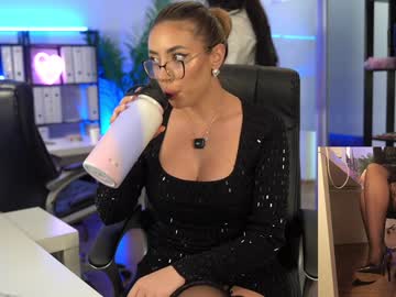 babesgowild's sex show image babesgowild's sex show image