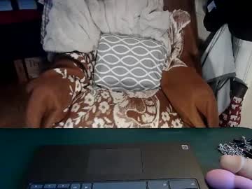 Изображение секс-шоу модели smalltowntrouble