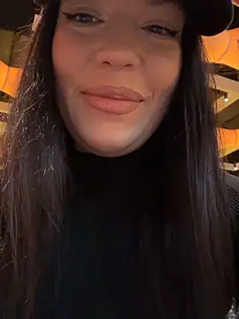 Изображение секс-шоу модели ClaraPasssion Изображение секс-шоу модели ClaraPasssion