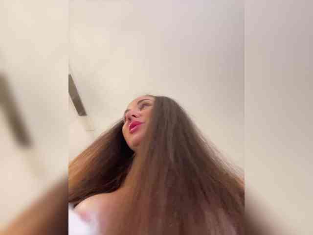 Изображение секс-шоу модели Vishenka7777 Изображение секс-шоу модели Vishenka7777