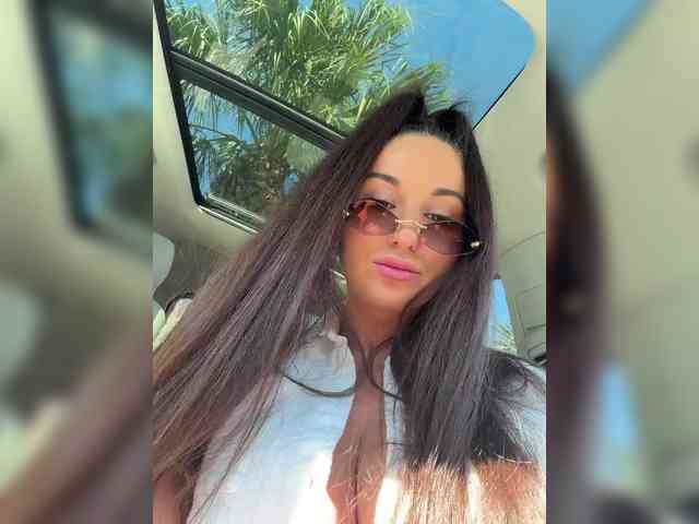 Vishenka7777's sex show image