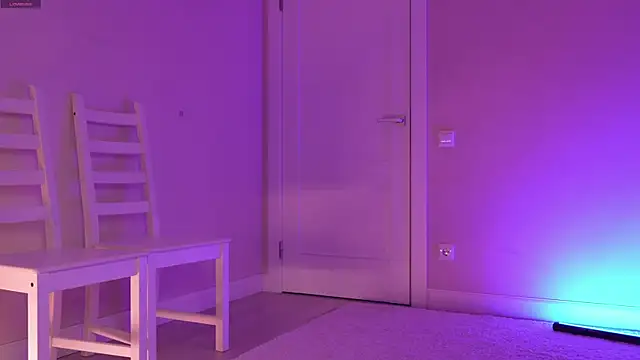 Miablueye's sex show image