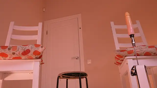 Miablueye's sex show image