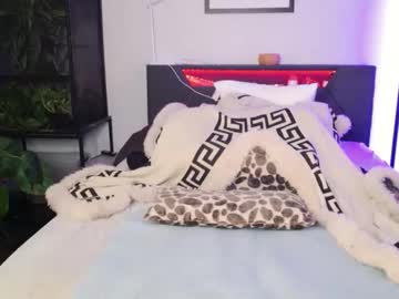 hazeleo's sex show image