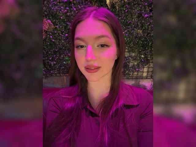 TwinXXL's sex show image