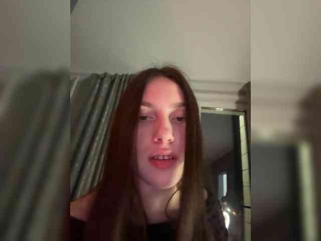 TwinXXL's sex show image