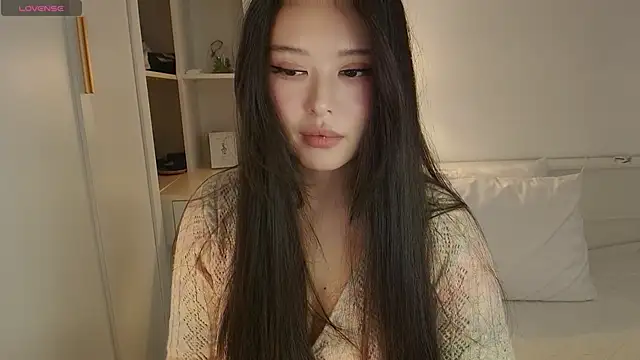 Изображение секс-шоу модели linbaelin