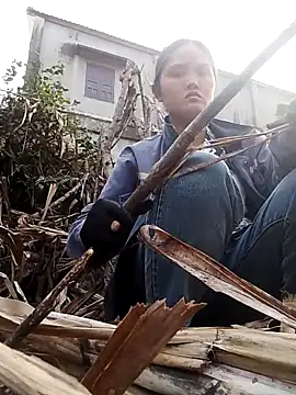 BigAssmomx's sex show image