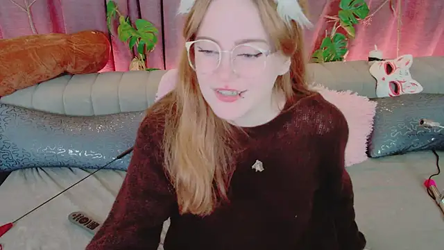 Moxy_Foxy's sex show image