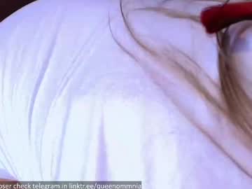 ommnia's sex show image