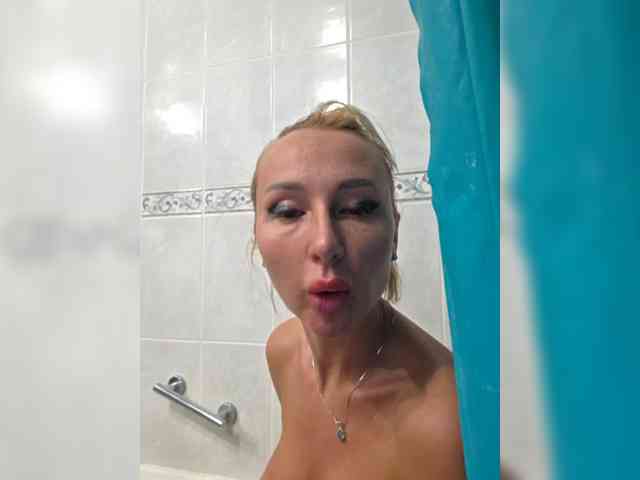 Изображение секс-шоу модели Valeriah