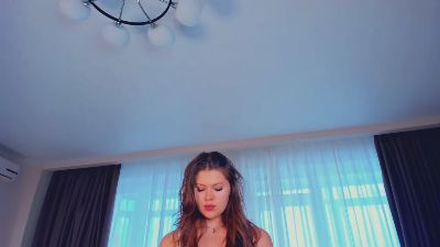 SusannTien's sex show image