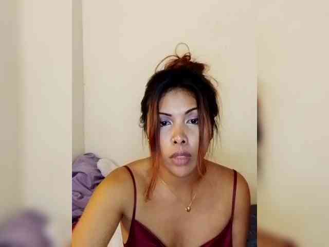 Изображение секс-шоу модели Doudou261