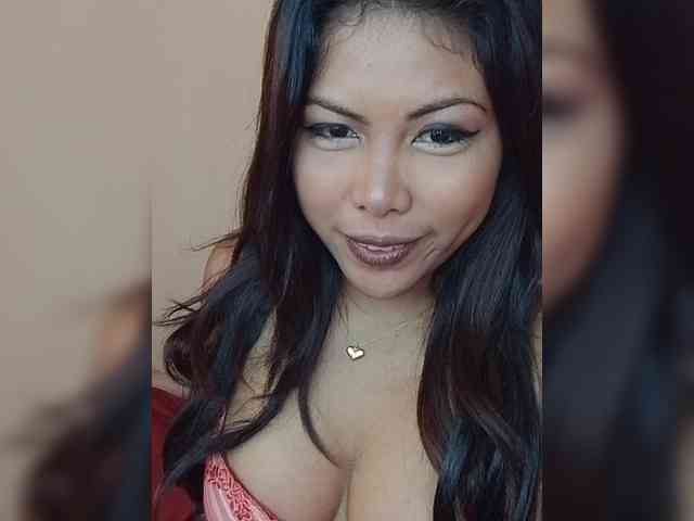 Doudou261's sex show image