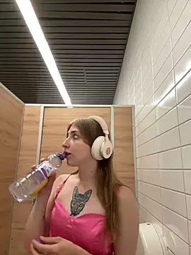 Sunny___Bunny's sex show image