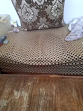 Madam-bezoul-'s sex show image