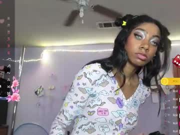 Изображение секс-шоу модели mocha_ Изображение секс-шоу модели mocha_