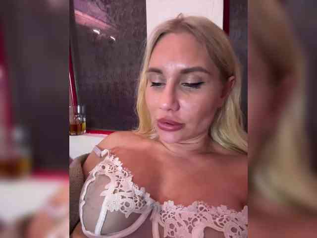Sexshow-Bild von Tvoyasamka77