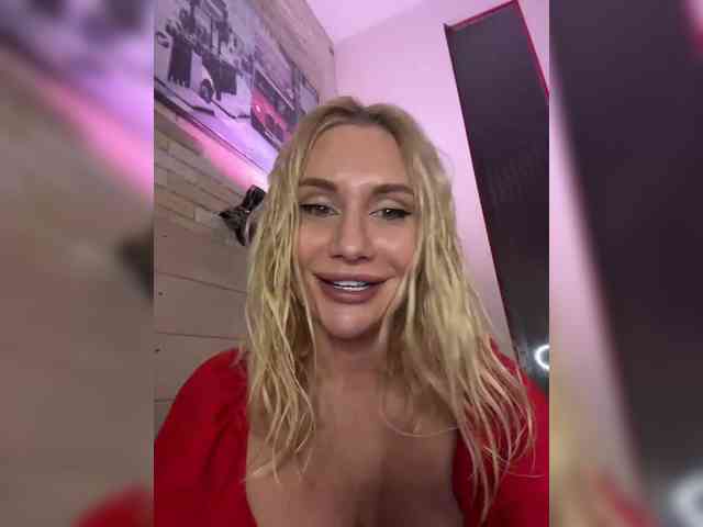 Tvoyasamka77's sex show image