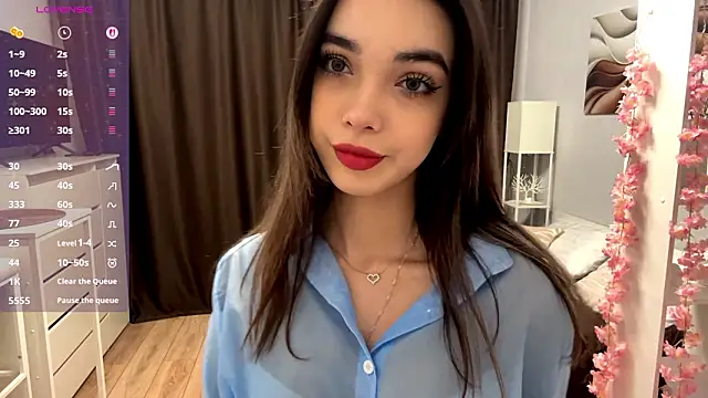 Изображение секс-шоу модели Cutie_VaIery