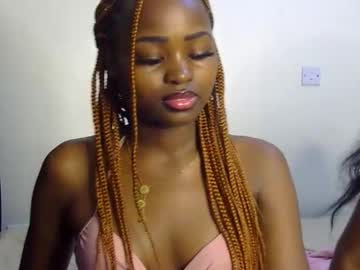 Изображение секс-шоу модели princess_bee1 Изображение секс-шоу модели princess_bee1