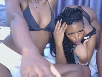 Sexshow-Bild von _roxxana Sexshow-Bild von _roxxana