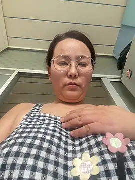 Youyou_12's sex show image