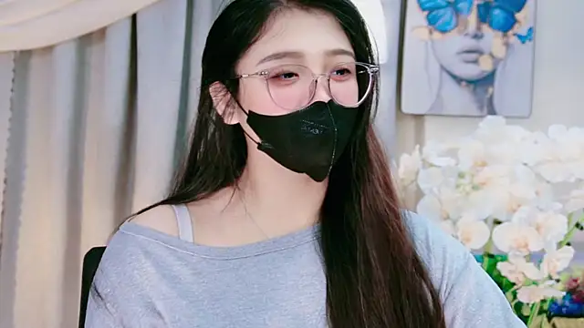 Chan_Chann's sex show image