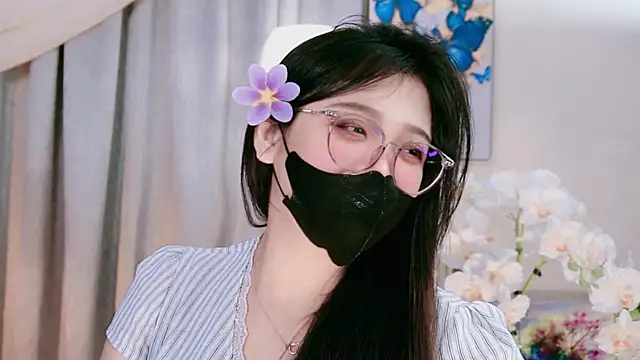 Chan_Chann's sex show image