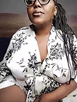 Изображение секс-шоу модели CHERRYYUMMY