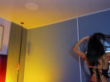 laura_aristizabal_19's sex show image