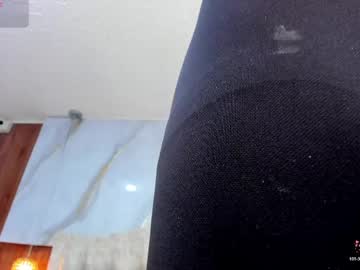 mia_18v's sex show image