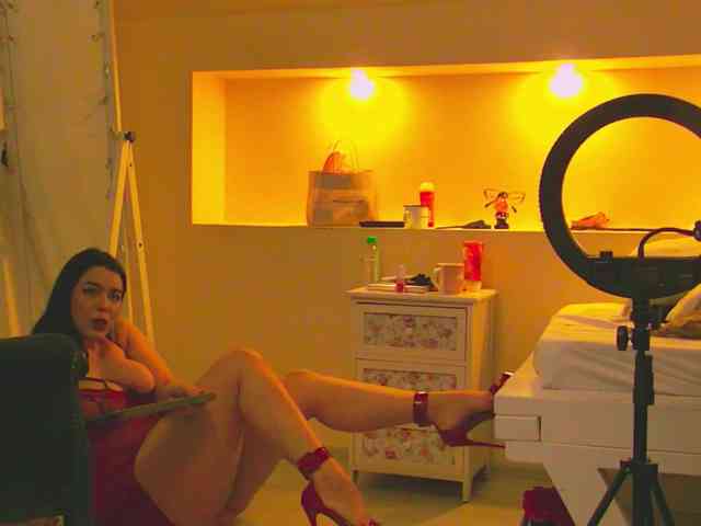 KeiraDark's sex show image