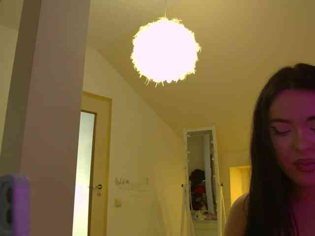 KeiraDark's sex show image