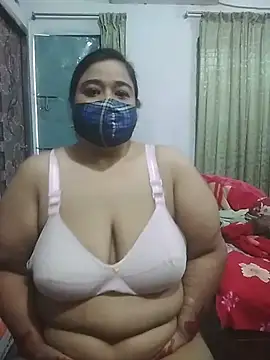 momo_loves's sex show image