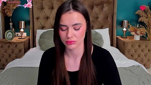 CalyMoon's sex show image