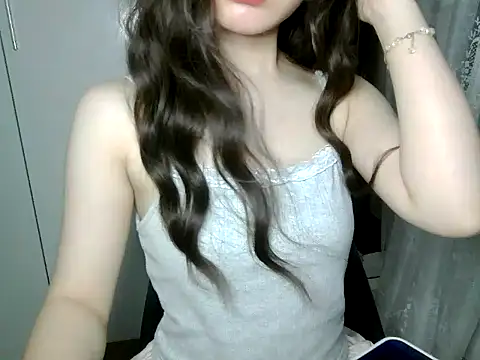 Изображение секс-шоу модели _Shizukaa_ Изображение секс-шоу модели _Shizukaa_