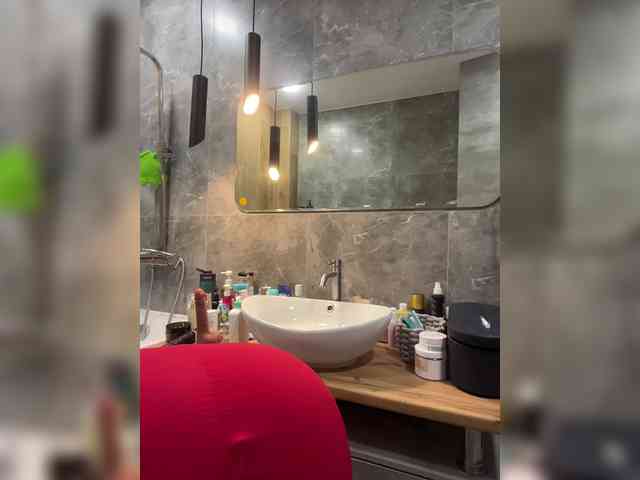 YuliyaLasker's sex show image