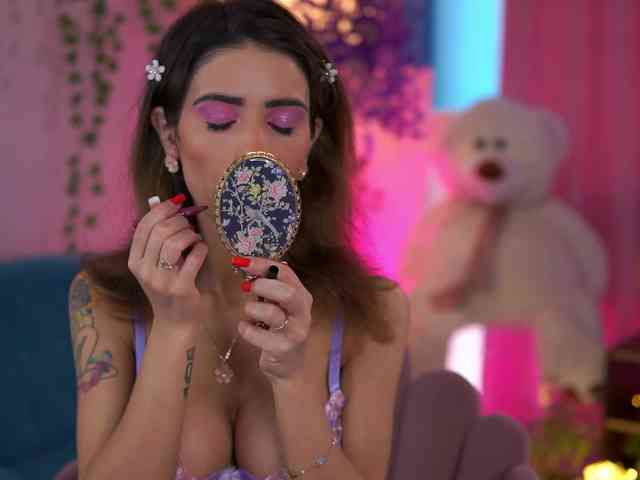 TheAyana's sex show image