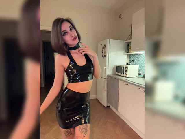 --SATIVA--'s sex show image