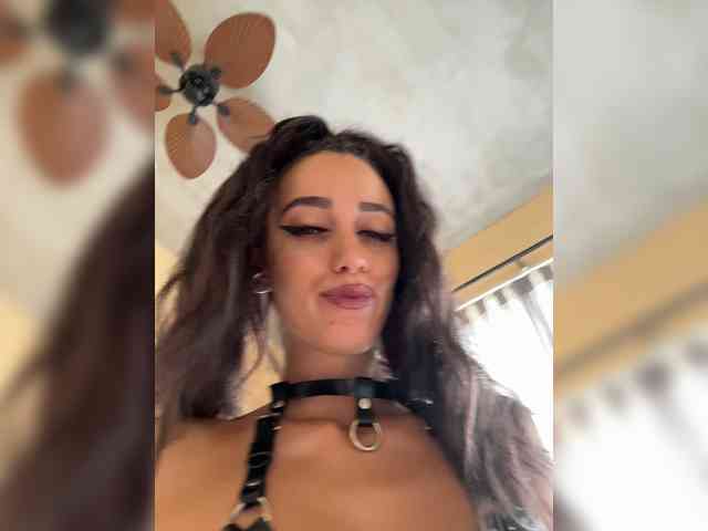 Sexshow-Bild von --SATIVA--