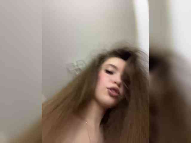 Sexshow-Bild von LadyEmily Sexshow-Bild von LadyEmily