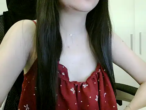 Изображение секс-шоу модели 0_Lynne_0