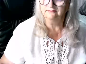 Изображение секс-шоу модели lolkaalyss Изображение секс-шоу модели lolkaalyss