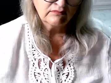 Изображение секс-шоу модели lolkaalyss Изображение секс-шоу модели lolkaalyss