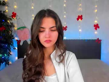 Изображение секс-шоу модели milana_crystal_ Изображение секс-шоу модели milana_crystal_