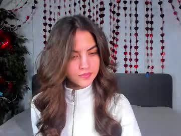 Изображение секс-шоу модели milana_crystal_ Изображение секс-шоу модели milana_crystal_