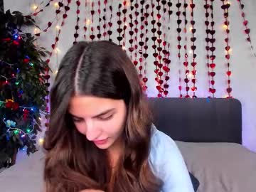 Изображение секс-шоу модели milana_crystal_ Изображение секс-шоу модели milana_crystal_