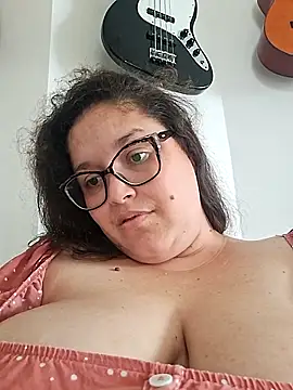 DEUSA_VAL_BBW's sex show image